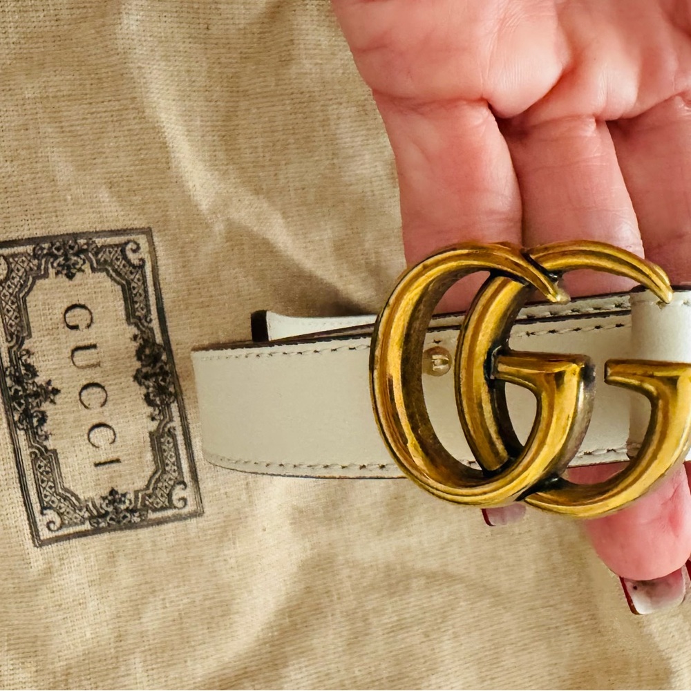 Gucci GG Marmont Cream Leather Belt with Gold Buckle - Picture 2 of 5